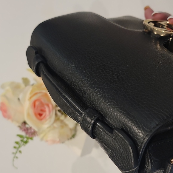 Authentic Gucci handbag - Picture 6 of 16